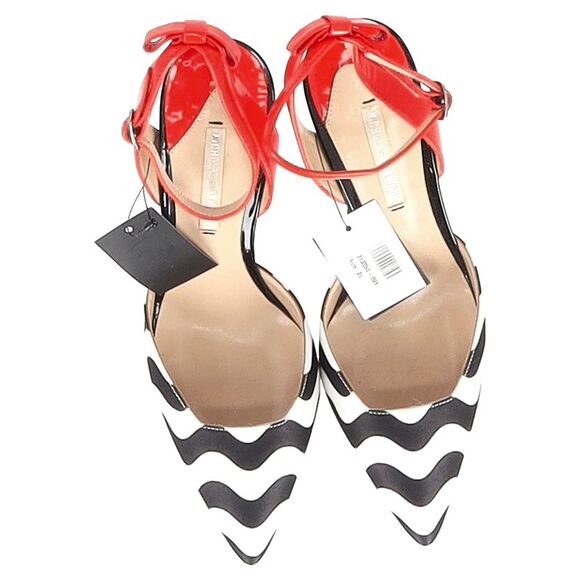 Nicholas Kirkwood Vintage Other - Pre Loved Nicholas Kirkwood Vintage Wave Pattern Pumps Leather Sole Women black